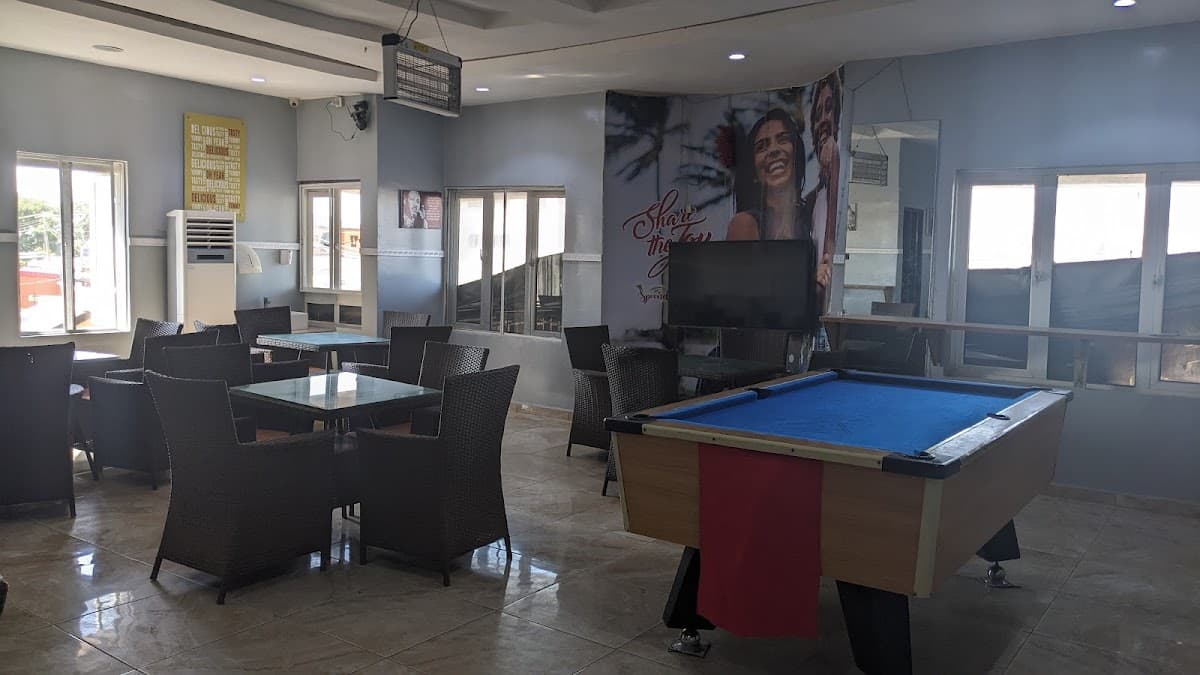 Spoondomain Restaurant & Lounge