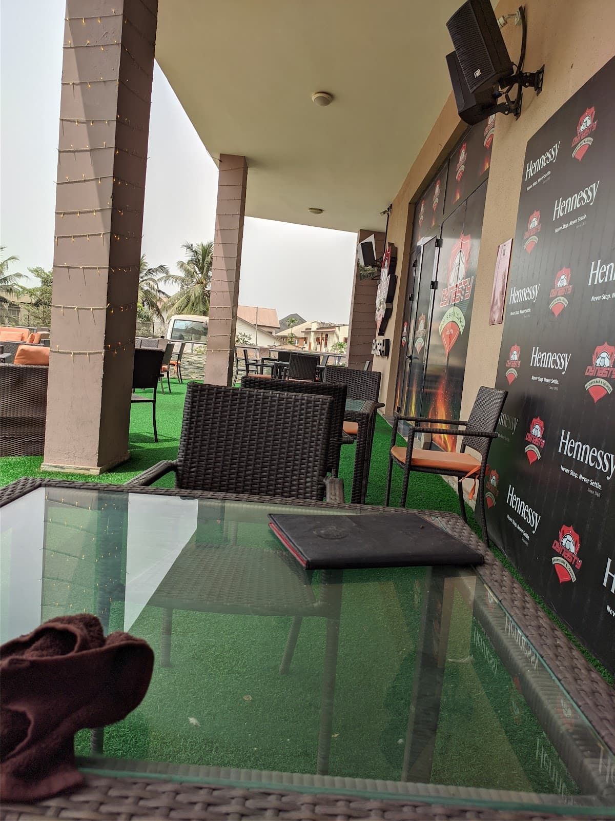 Dynasty Sports Bar & Lounge