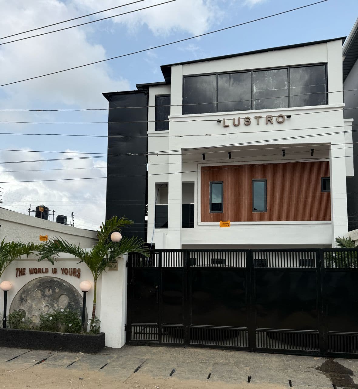 LUSTRO LAGOS (Hotel & Restaurant) - Yaba | Near Surulere