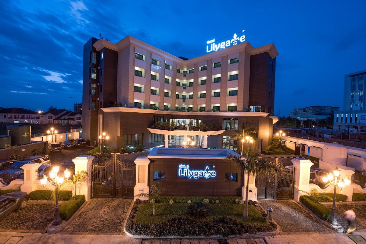 Lilygate | Hotel in Lekki Phase 1, Lagos, Nigeria | Buffet | Meeting Rooms
