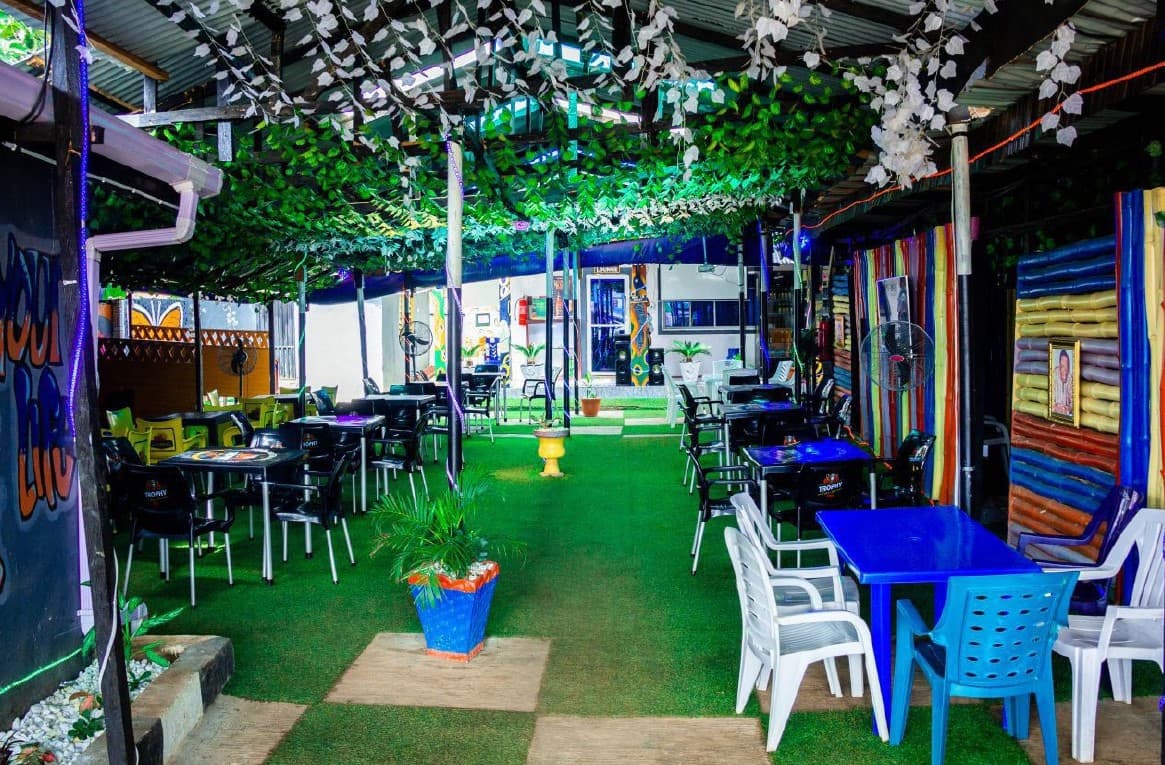 House 178 Bar and Lounge